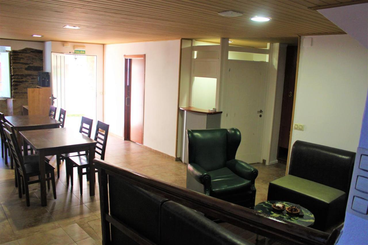 Albergue O Botafumeiro Arzúa Exterior foto